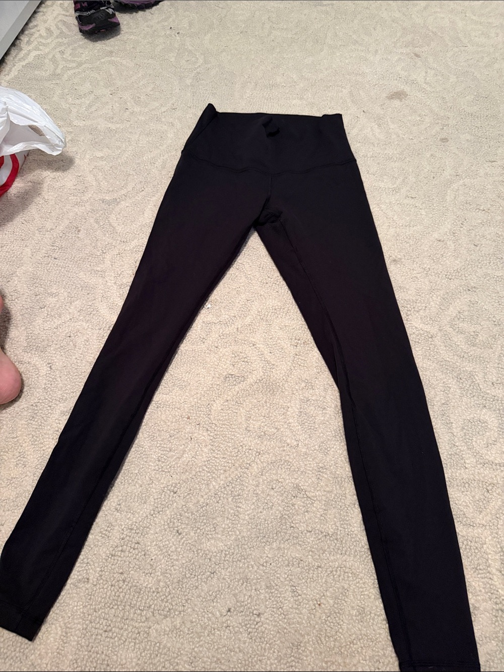 Lululemon 7/8 pants stretchy black 8